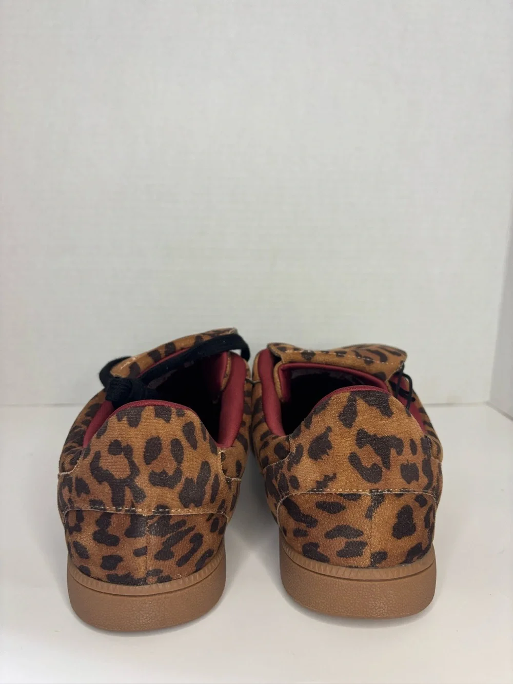 Madden NYC Women’s Sneakers Size 9